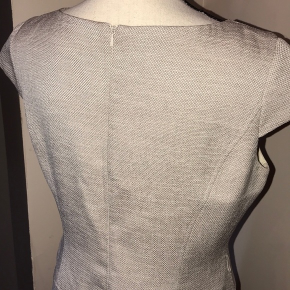 Anne Klein beautiful dress. - Picture 7 of 11